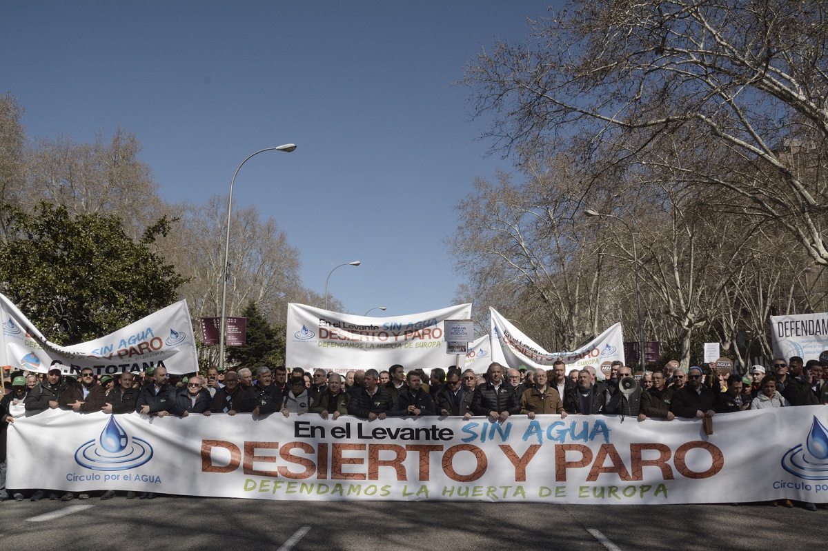 Los regantes se ‘plantan’ en Madrid para defender la Huerta de Europa