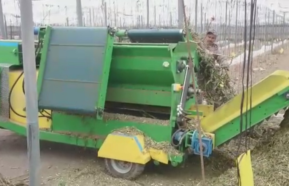 El Ministerio suscribe un convenio con UNE para el fomento de la normalización en maquinaria agrícola y fertilizantes