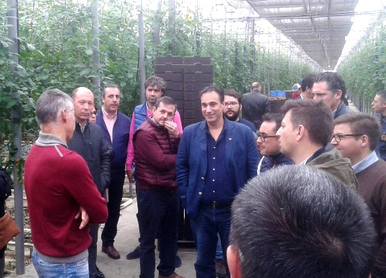 Coexphal muestra el modelo hortofrutícola de Almería a fruticultores de Extremadura