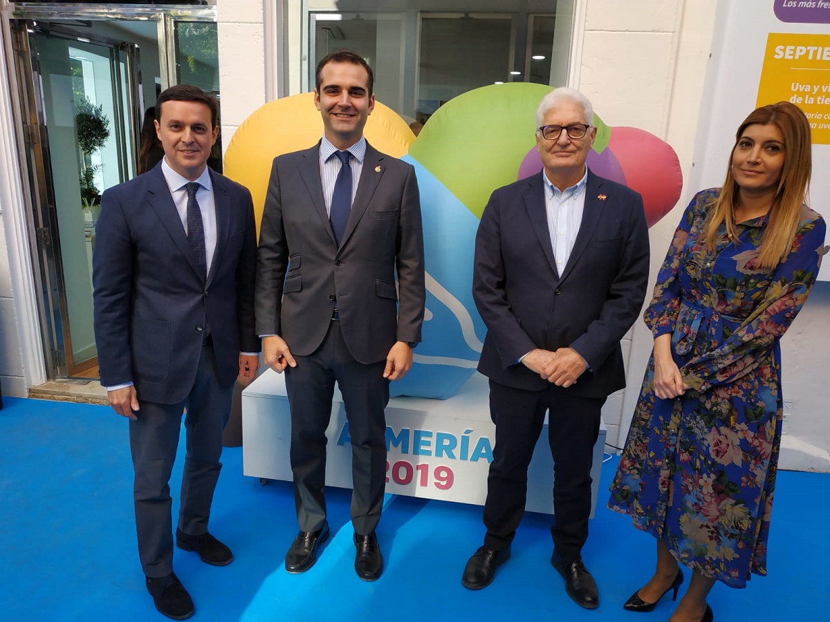 Grupo Agroponiente apoya a ‘Almería, Capital Española de la Gastronomía’ en la inauguración de su sede