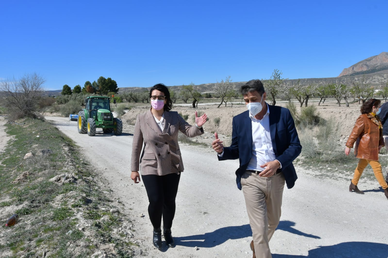 La Junta destina más de 3,5 millones de euros a la mejora de caminos rurales de las comarcas Huéscar y Baza