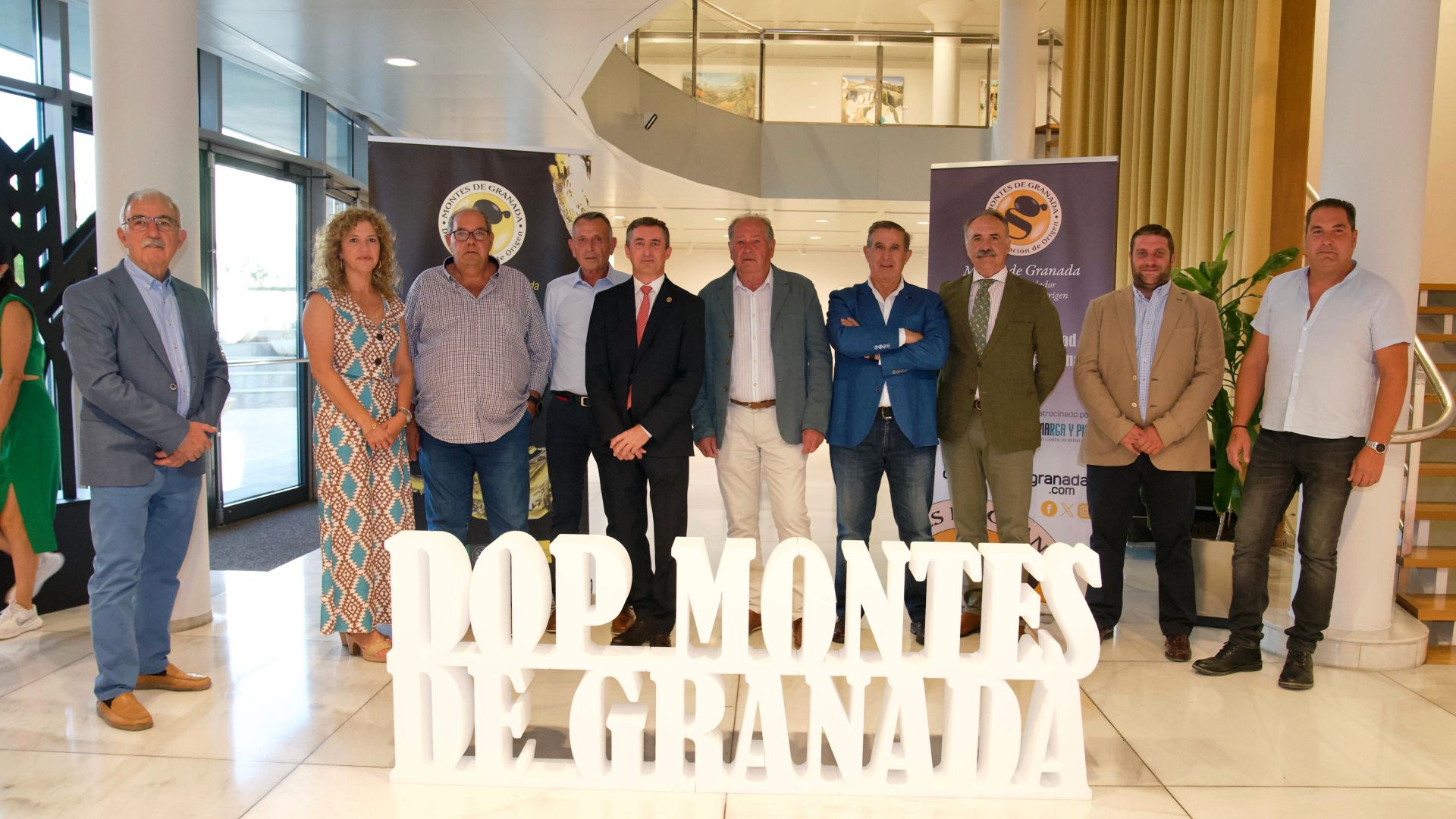 Los mejores aceites de Los Montes, reconocidos en la gala de Premios de la Denominación de Origen Protegida.